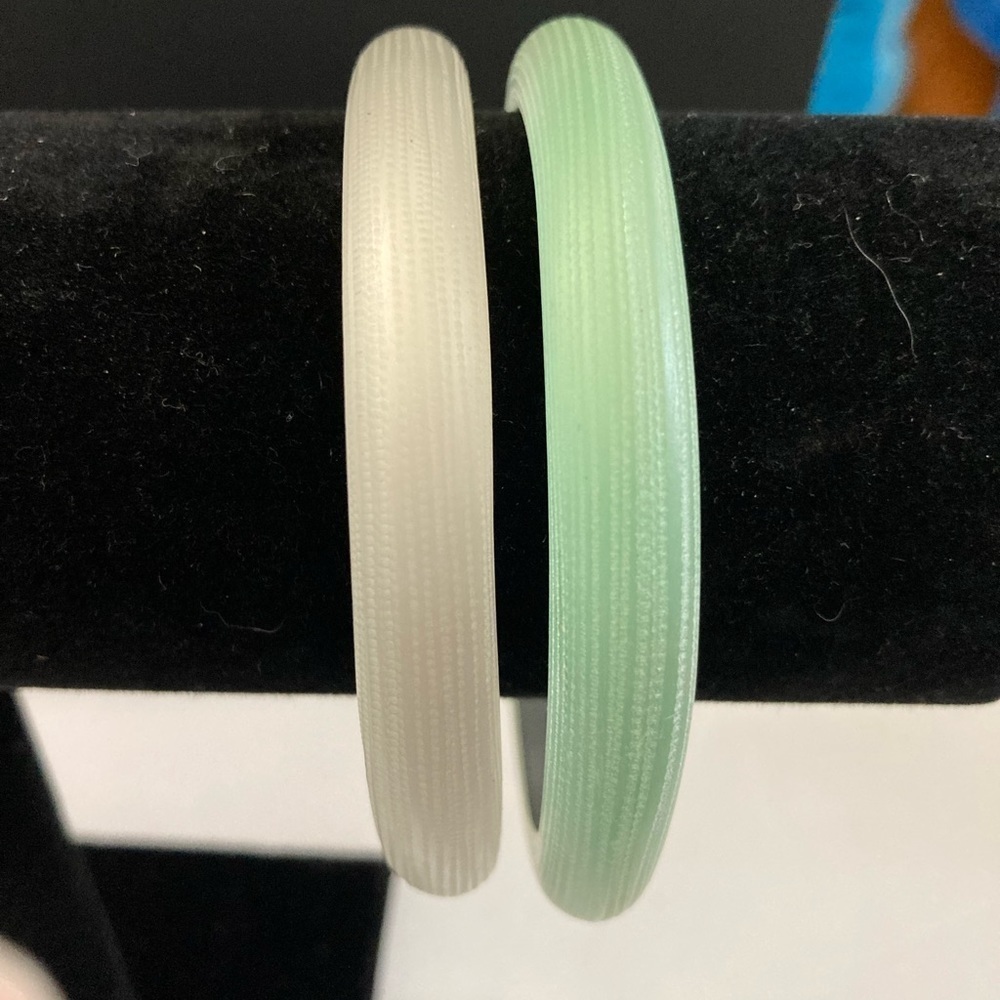 Moonglow lucite bangle set of 2. Vintage​​​
